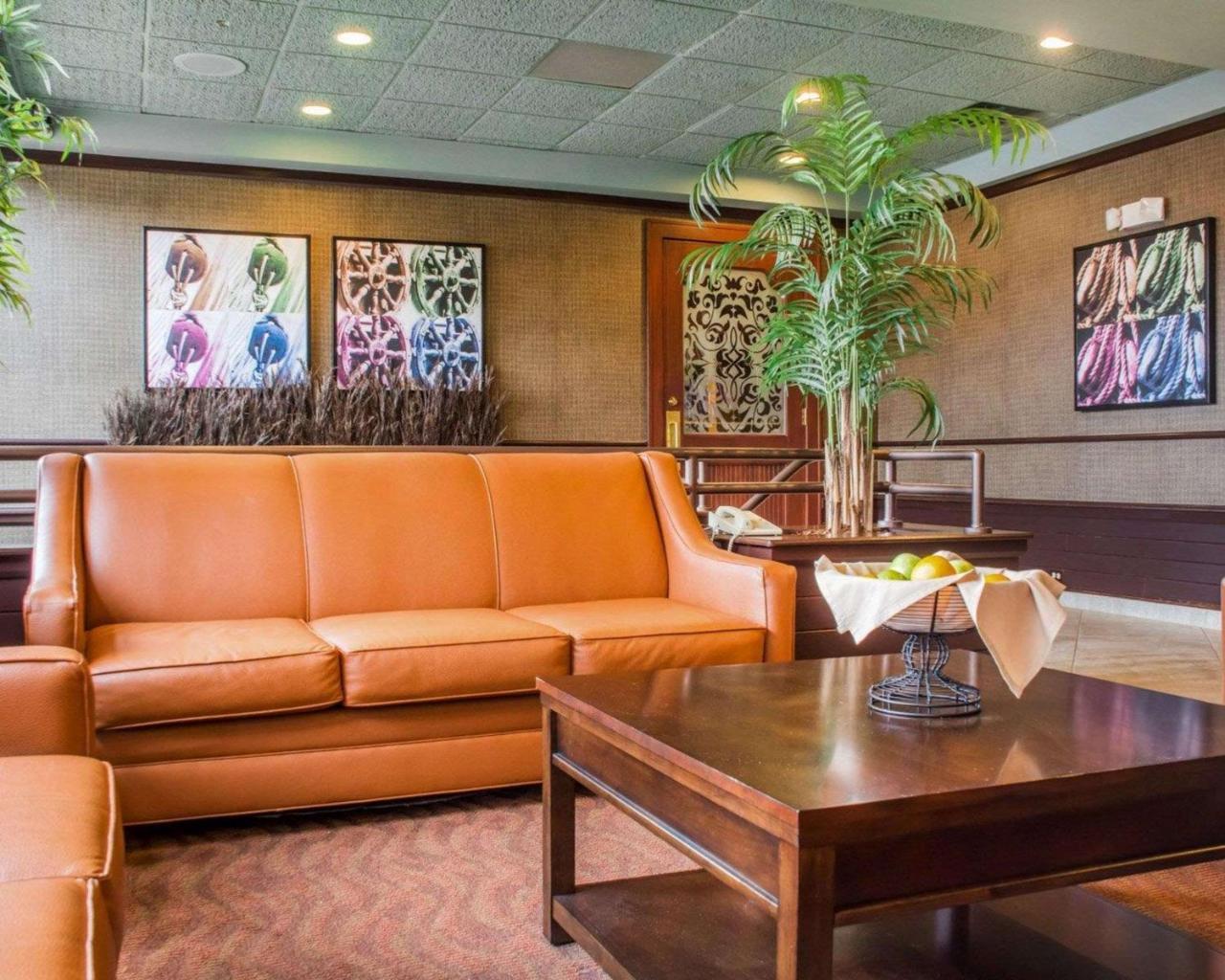 אוסווגו Clarion Hotel & Suites Riverfront מראה חיצוני תמונה